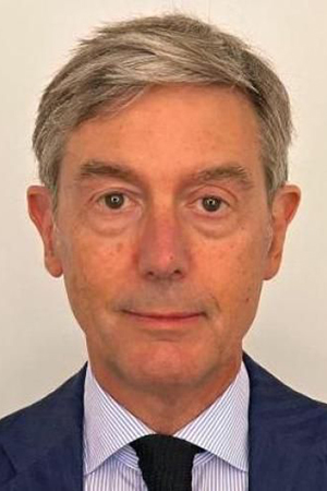 This portrait of a middle-aged man in formal attire reminds me of professionalism and confidence, inspiring trust in leadership.